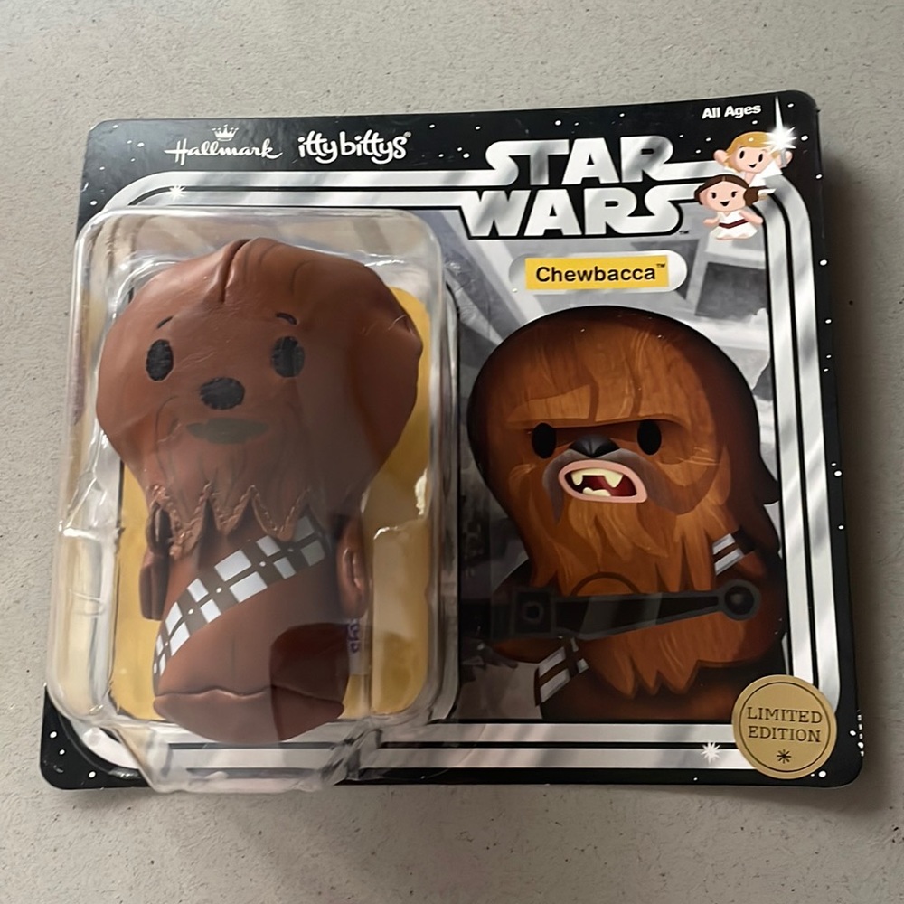 NWT Hallmark itty bittys Chewbacca limited edition